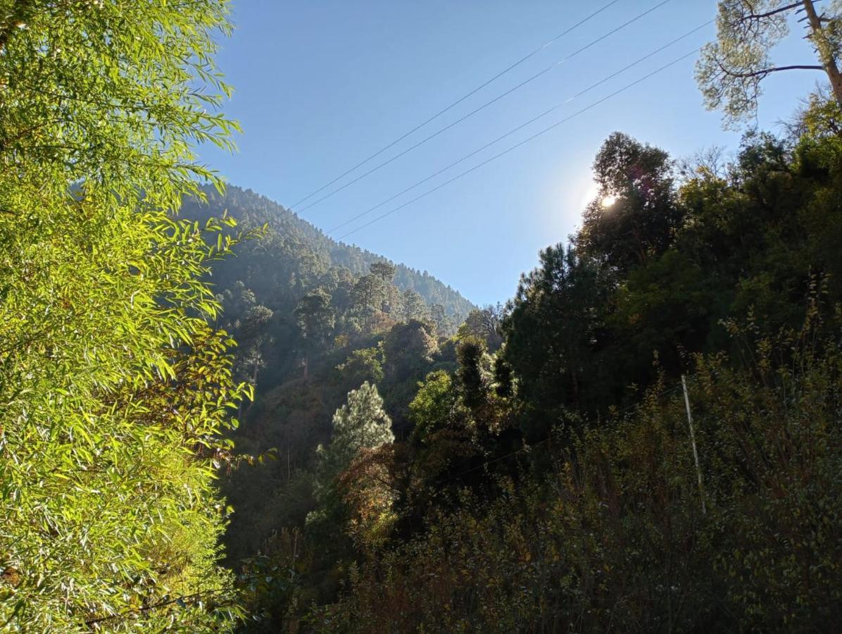 Rrr Resorts Tirthan Valley By Rrr Hotels & Resorts Banjār Exterior foto